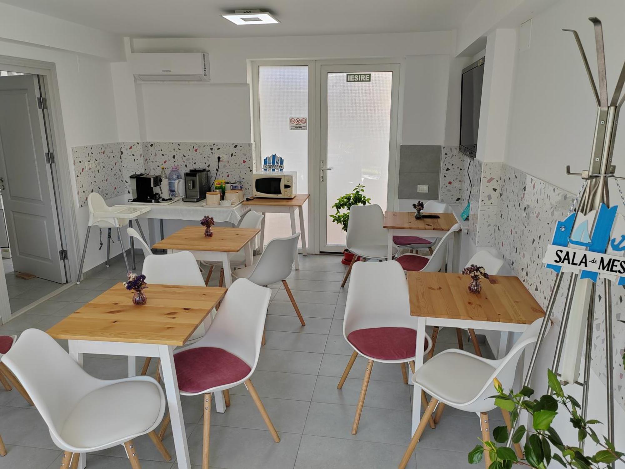 Hotel Casa Beyaz Mangalia Exterior foto